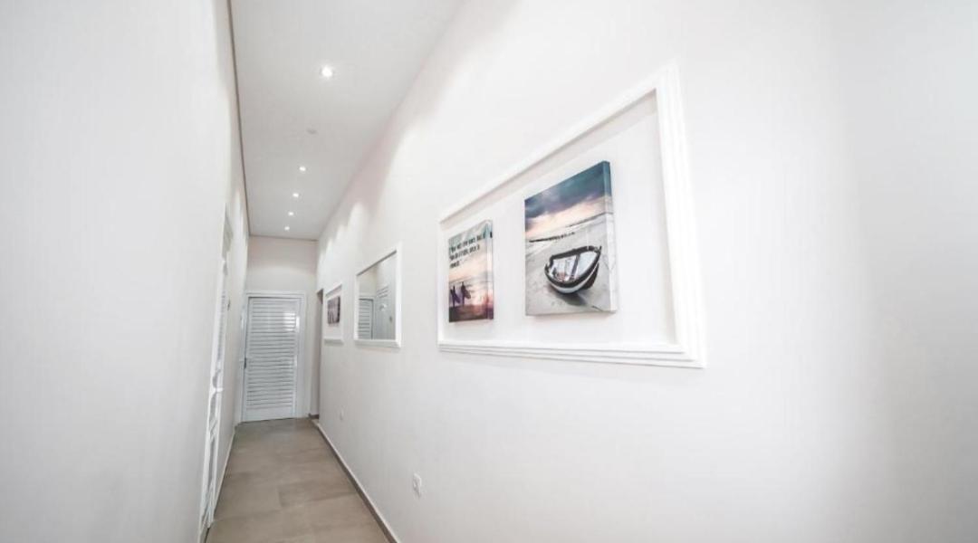 Summer Life Apartments Sarandë エクステリア 写真