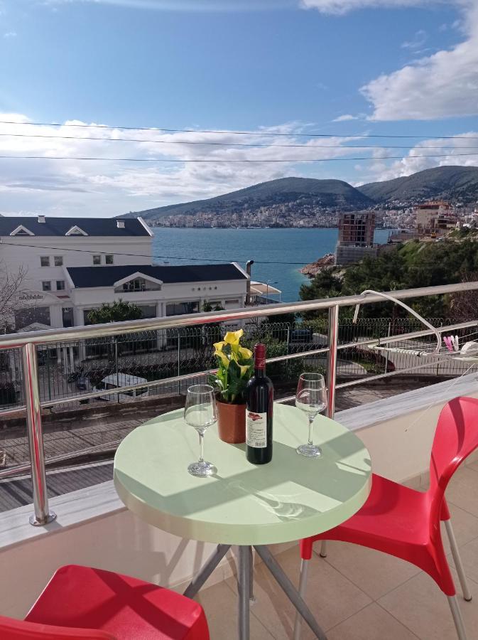 Summer Life Apartments Sarandë エクステリア 写真