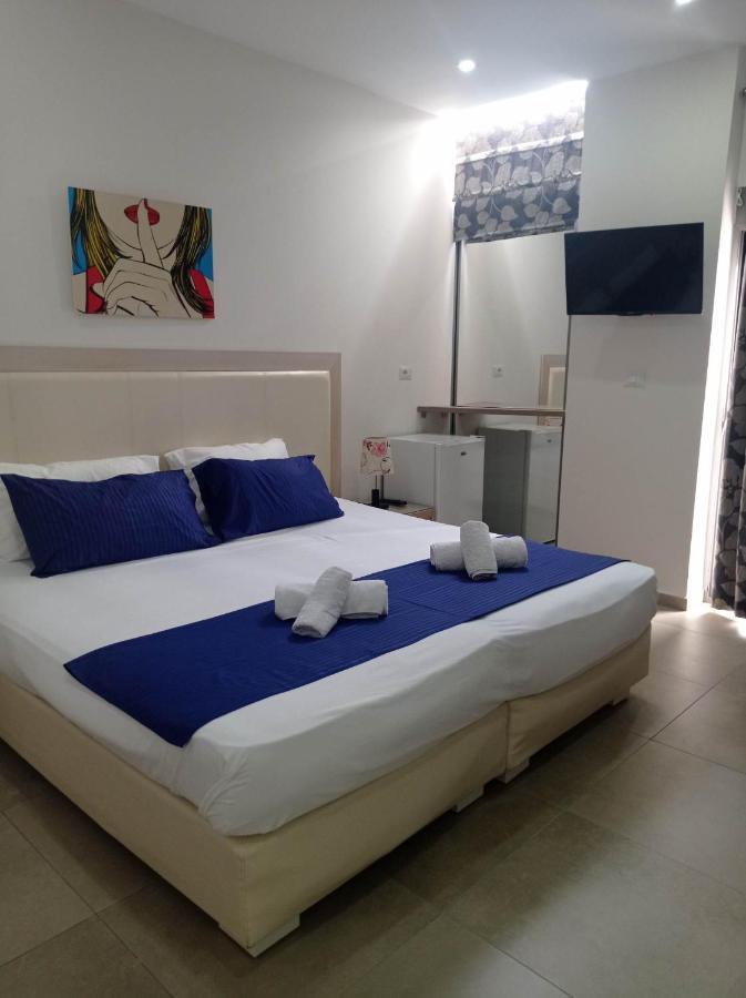Summer Life Apartments Sarandë エクステリア 写真