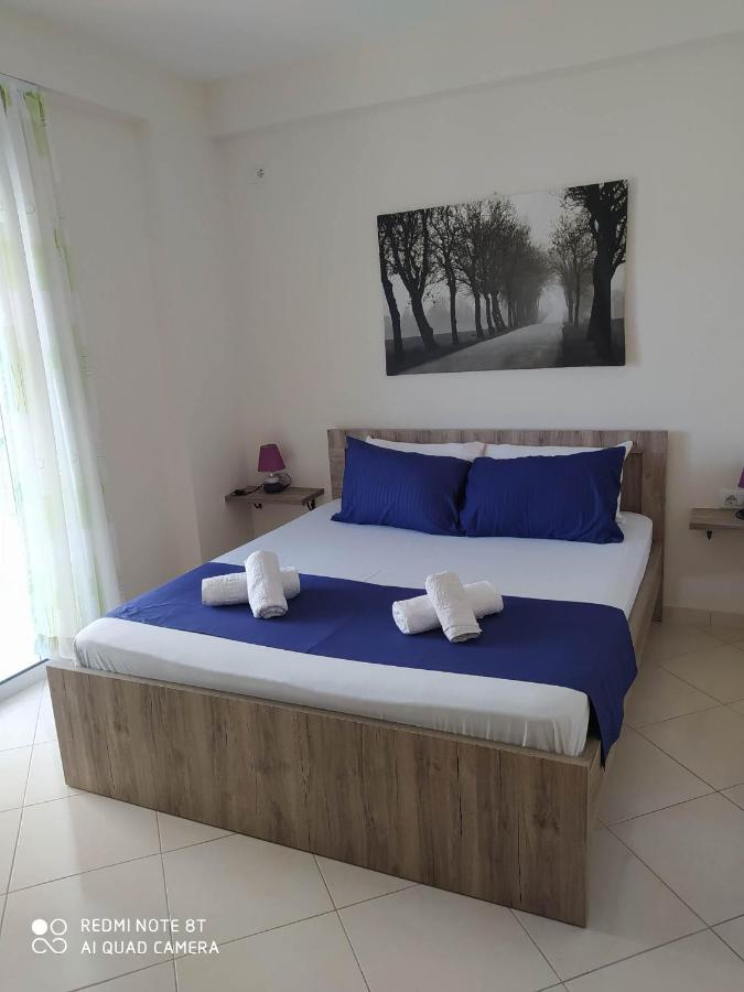 Summer Life Apartments Sarandë エクステリア 写真