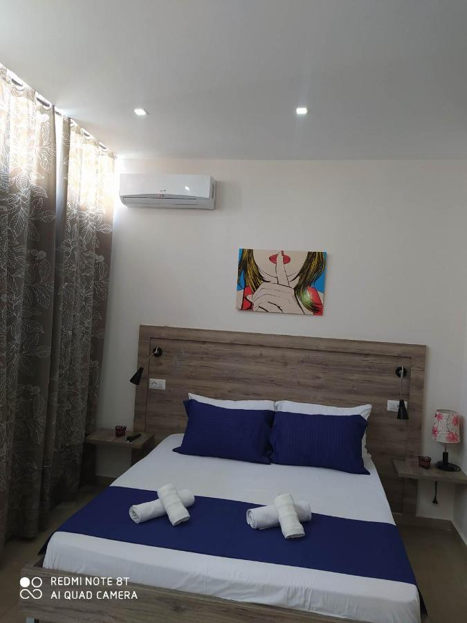 Summer Life Apartments Sarandë エクステリア 写真