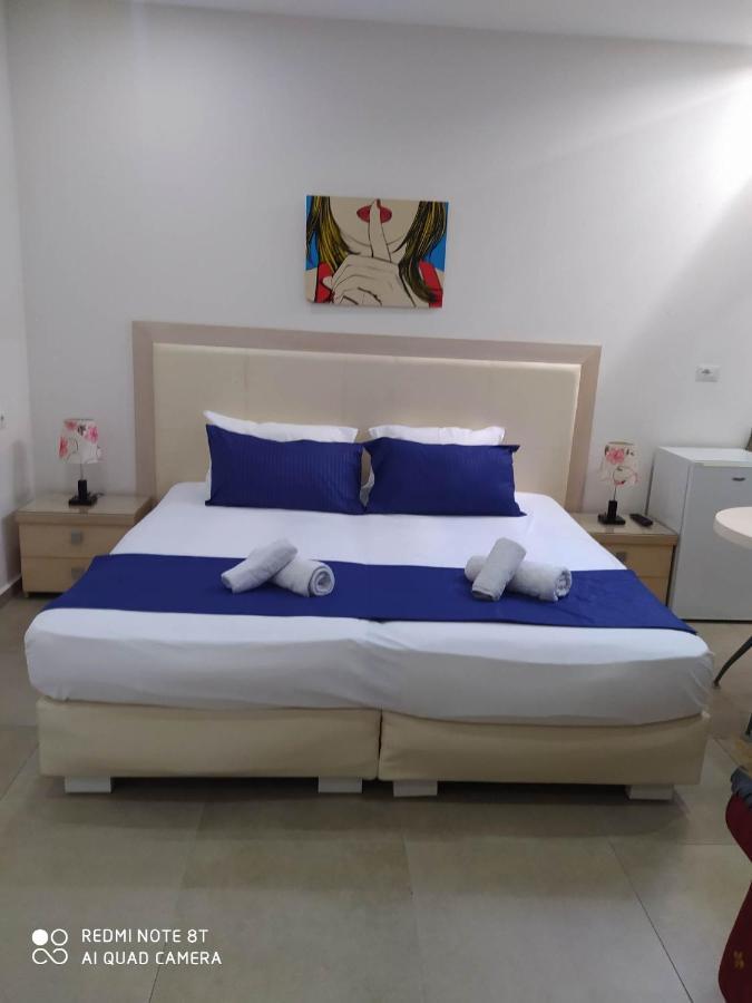 Summer Life Apartments Sarandë エクステリア 写真
