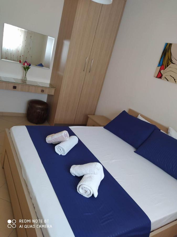 Summer Life Apartments Sarandë エクステリア 写真